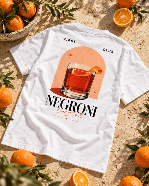 T-shirt Negroni Club — photo d’ambiance et détail du motif