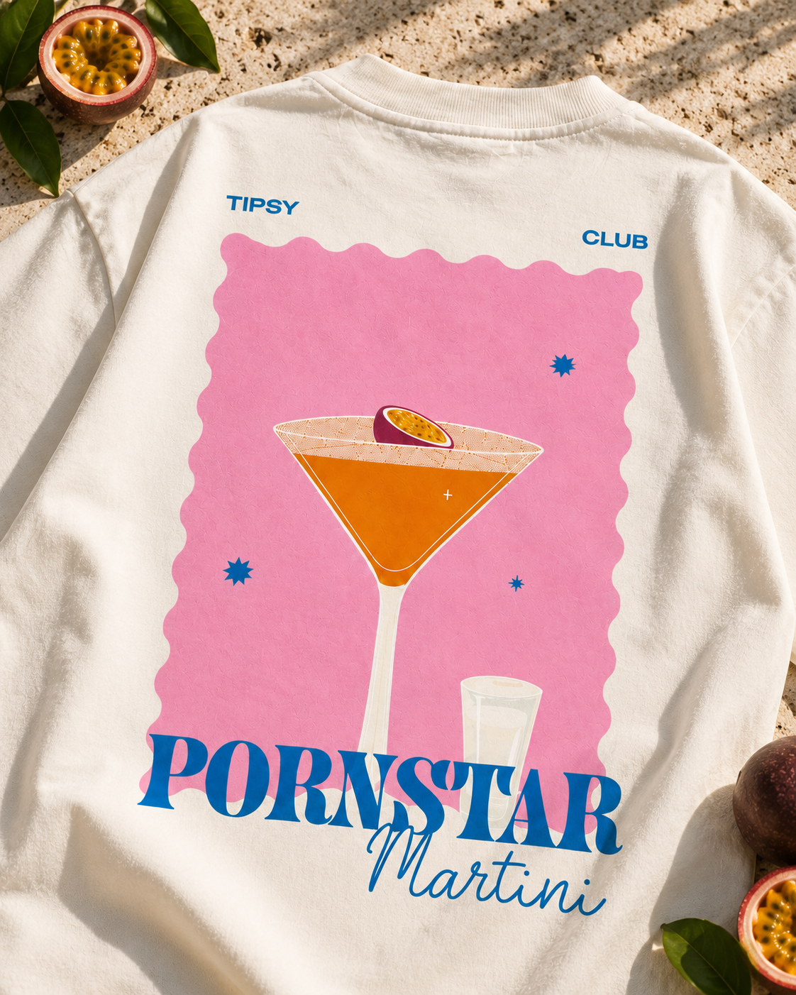 T-shirt Pornstar Martini Club — photo d’ambiance et détail du motif