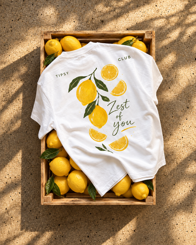 T-shirt Zest of You — photo d’ambiance et détail du motif