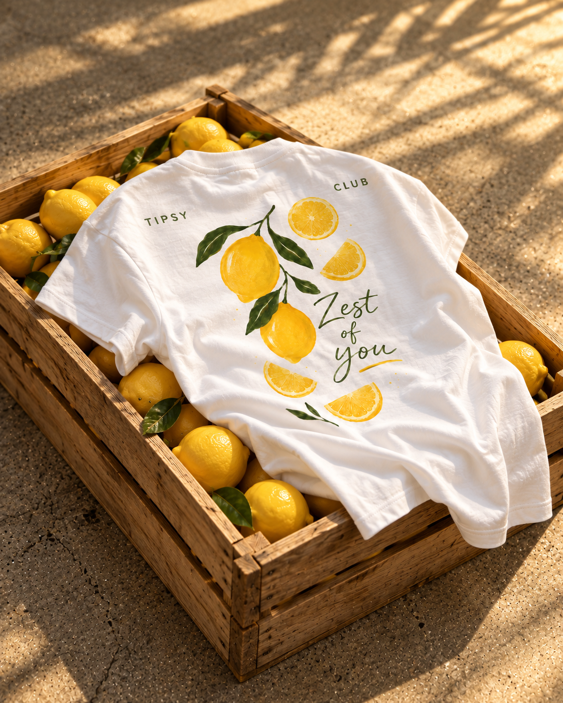 T-shirt Zest of You — photo d’ambiance et détail du motif